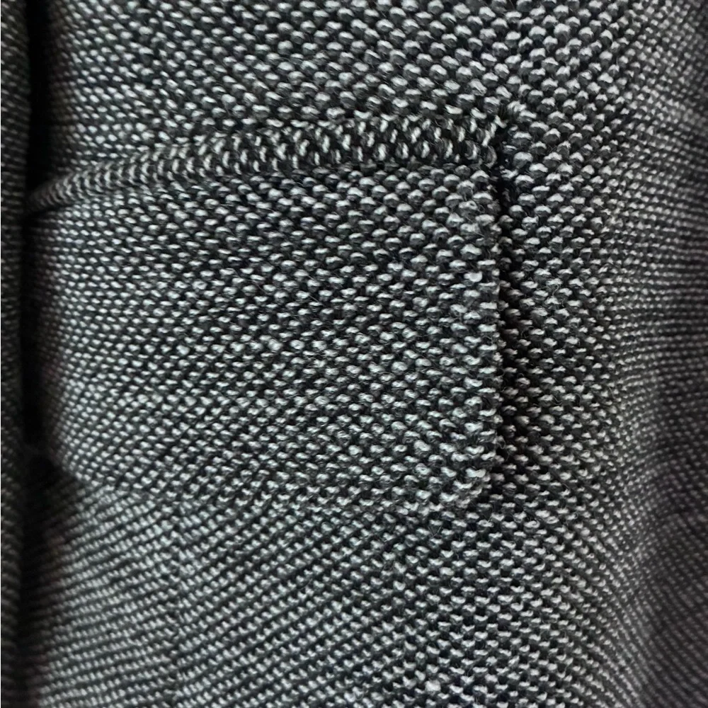 NWT Ann Taylor Gray Asymmetrical Blazer with Modern Design - Picture 3 of 4